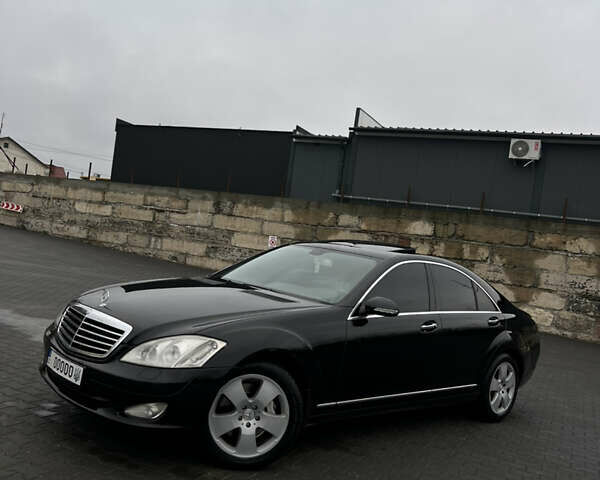 Черный Мерседес С Класс, объемом двигателя 2.99 л и пробегом 295 тыс. км за 14500 $, фото 1 на Automoto.ua