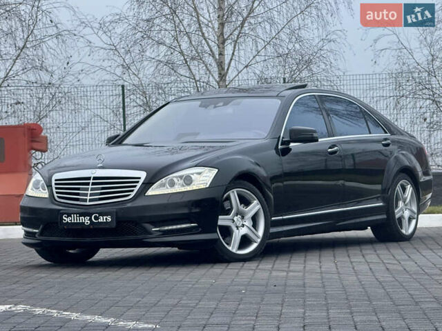 Черный Мерседес С Класс, объемом двигателя 5.5 л и пробегом 313 тыс. км за 14999 $, фото 1 на Automoto.ua