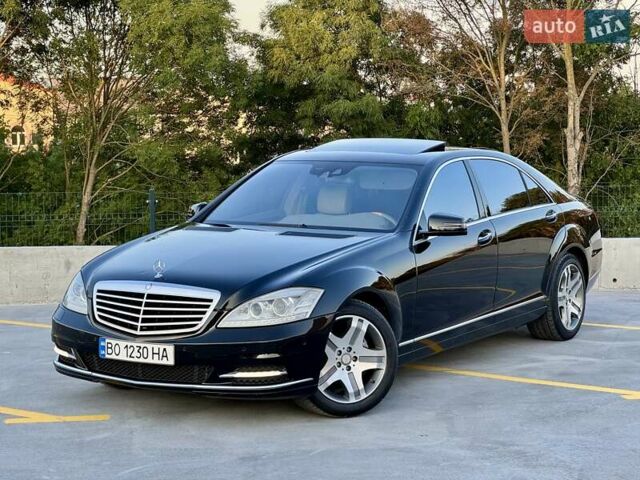 Черный Мерседес С Класс, объемом двигателя 5.5 л и пробегом 370 тыс. км за 13990 $, фото 1 на Automoto.ua