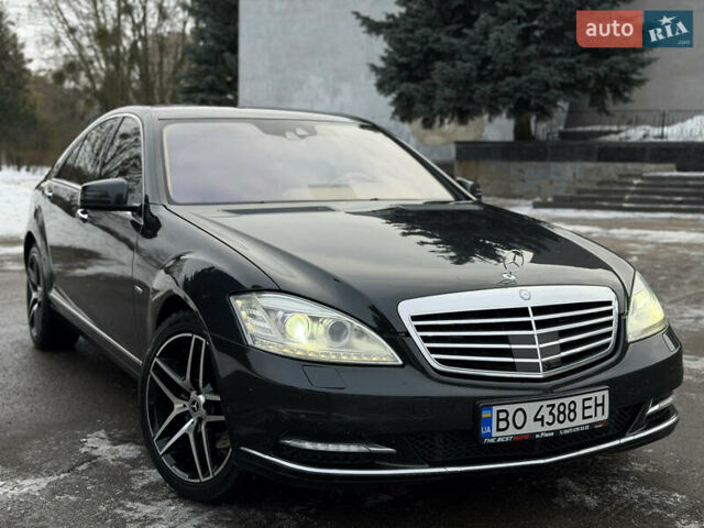 Черный Мерседес С Класс, объемом двигателя 2.99 л и пробегом 368 тыс. км за 13200 $, фото 1 на Automoto.ua