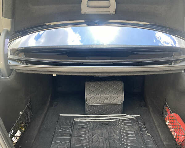 Черный Мерседес С Класс, объемом двигателя 5.46 л и пробегом 345 тыс. км за 16300 $, фото 1 на Automoto.ua