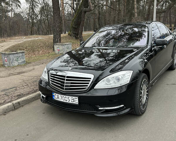 Мерседес С Класс 2012 в Черкассах на Automoto.ua Черный Мерседес С Класс, объемом двигателя 4.7 л и пробегом 150 тыс. км за 17500 $, фото 1 на Automoto.ua