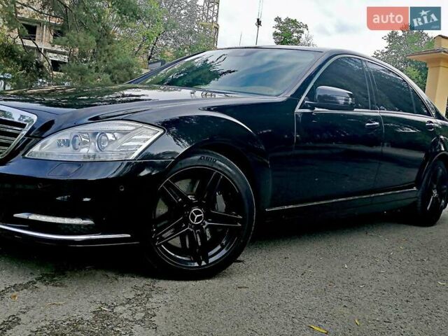 Мерседес С Клас 2013 у Івано-Франківську на Automoto.ua Чорний Мерседес С Клас, об'ємом двигуна 5 л та пробігом 150 тис. км за 23900 $, фото 1 на Automoto.ua