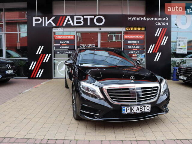 Черный Мерседес С Класс, объемом двигателя 4.7 л и пробегом 164 тыс. км за 35900 $, фото 1 на Automoto.ua