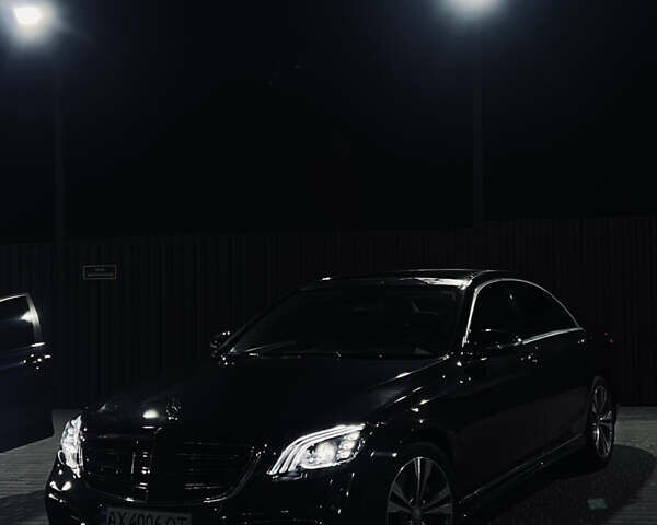 Черный Мерседес С Класс, объемом двигателя 4.66 л и пробегом 205 тыс. км за 30000 $, фото 1 на Automoto.ua