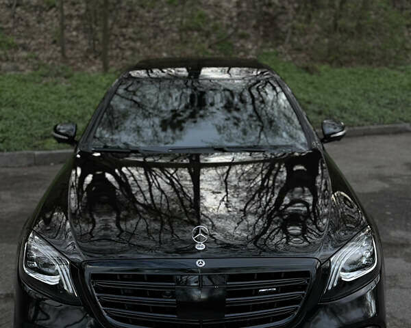 Черный Мерседес С Класс, объемом двигателя 2.99 л и пробегом 267 тыс. км за 39800 $, фото 1 на Automoto.ua