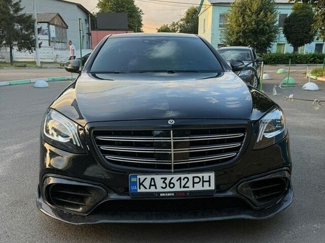 Черный Мерседес С Класс, объемом двигателя 2.99 л и пробегом 143 тыс. км за 38000 $, фото 1 на Automoto.ua