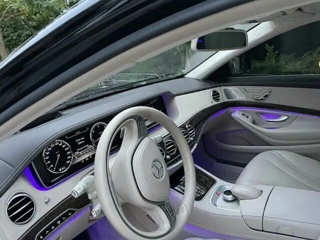 Черный Мерседес С Класс, объемом двигателя 3 л и пробегом 150 тыс. км за 45000 $, фото 1 на Automoto.ua