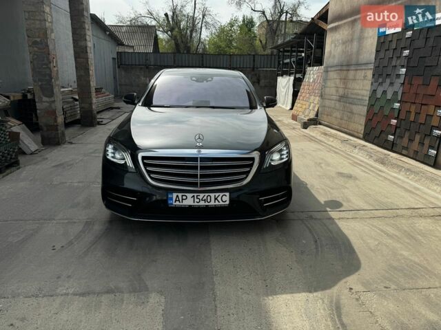 Черный Мерседес С Класс, объемом двигателя 2.99 л и пробегом 175 тыс. км за 41000 $, фото 1 на Automoto.ua