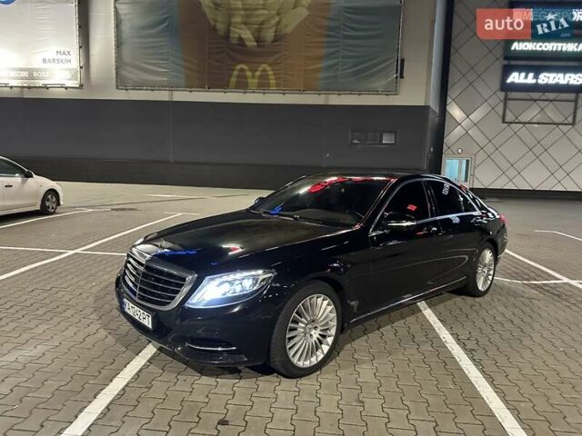 Чорний Мерседес С Клас, об'ємом двигуна 3 л та пробігом 295 тис. км за 29850 $, фото 1 на Automoto.ua