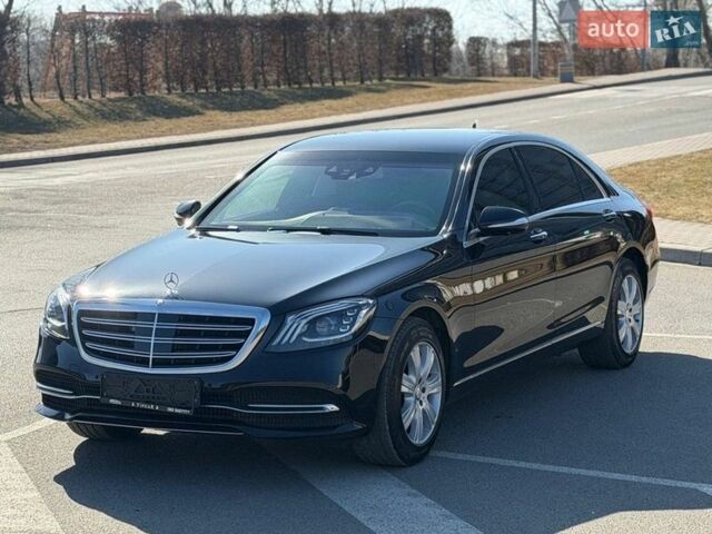 Черный Мерседес С Класс, объемом двигателя 5.98 л и пробегом 89 тыс. км за 190000 $, фото 1 на Automoto.ua