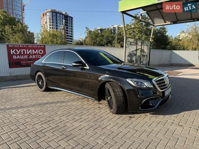 Черный Мерседес С Класс, объемом двигателя 2.99 л и пробегом 270 тыс. км за 35000 $, фото 1 на Automoto.ua