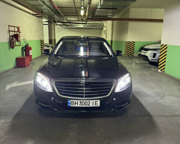 Черный Мерседес С Класс, объемом двигателя 2.99 л и пробегом 196 тыс. км за 36999 $, фото 1 на Automoto.ua