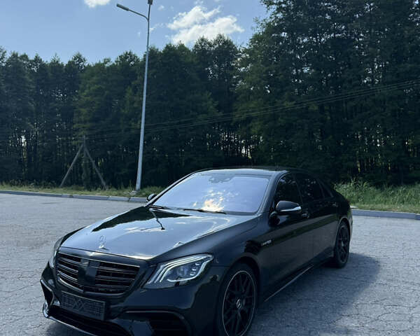 Черный Мерседес С Класс, объемом двигателя 4.7 л и пробегом 120 тыс. км за 40000 $, фото 1 на Automoto.ua