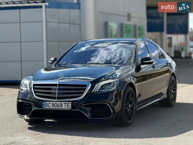Чорний Мерседес С Клас, об'ємом двигуна 3 л та пробігом 175 тис. км за 55000 $, фото 1 на Automoto.ua