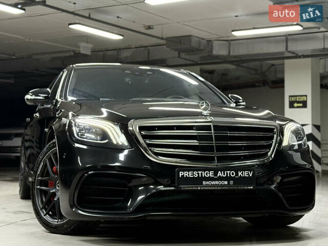 Черный Мерседес С Класс, объемом двигателя 4 л и пробегом 123 тыс. км за 67000 $, фото 1 на Automoto.ua