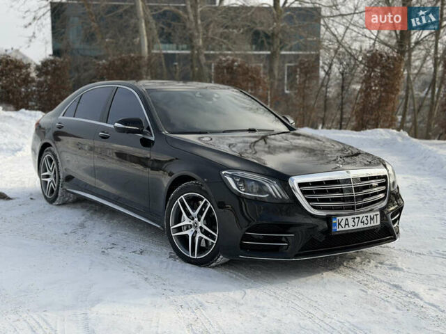 Черный Мерседес С Класс, объемом двигателя 4 л и пробегом 120 тыс. км за 47500 $, фото 1 на Automoto.ua