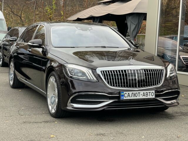 Чорний Мерседес С Клас, об'ємом двигуна 3 л та пробігом 29 тис. км за 121000 $, фото 1 на Automoto.ua