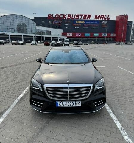 Черный Мерседес С Класс, объемом двигателя 3.98 л и пробегом 149 тыс. км за 60000 $, фото 1 на Automoto.ua