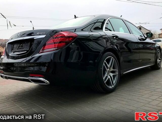 Черный Мерседес С Класс, объемом двигателя 3 л и пробегом 69 тыс. км за 77000 $, фото 1 на Automoto.ua