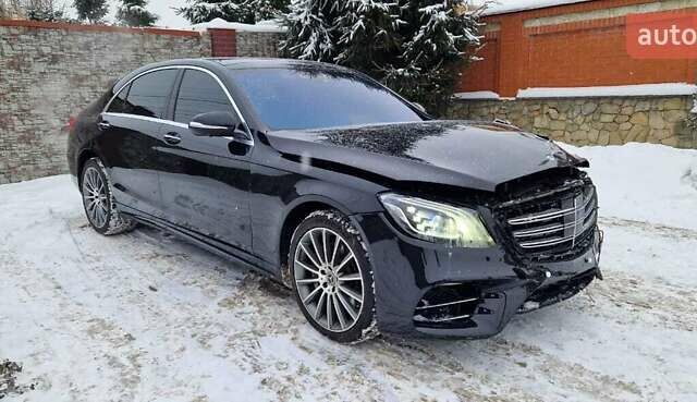 Черный Мерседес С Класс, объемом двигателя 2.99 л и пробегом 104 тыс. км за 34995 $, фото 1 на Automoto.ua