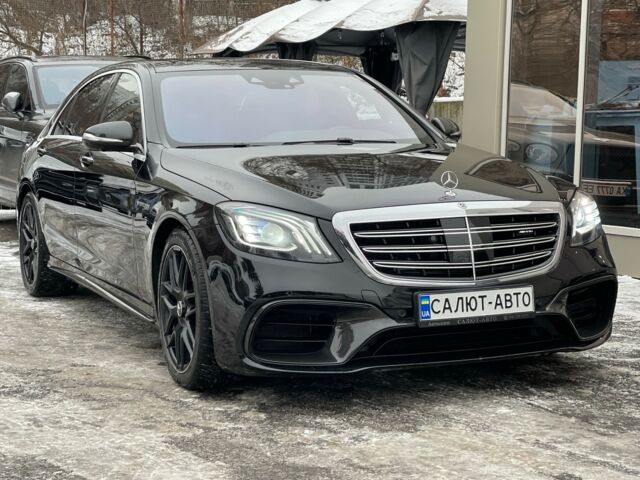 Чорний Мерседес С Клас, об'ємом двигуна 4 л та пробігом 38 тис. км за 104900 $, фото 1 на Automoto.ua