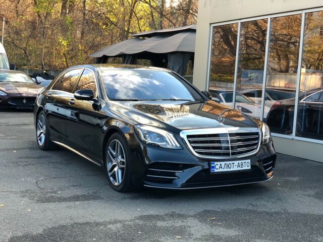 Чорний Мерседес С Клас, об'ємом двигуна 4 л та пробігом 27 тис. км за 115000 $, фото 1 на Automoto.ua