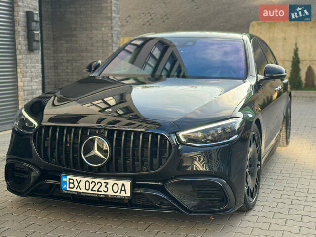 Черный Мерседес С Класс, объемом двигателя 4 л и пробегом 52 тыс. км за 111111 $, фото 1 на Automoto.ua