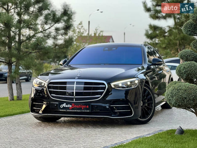 Черный Мерседес С Класс, объемом двигателя 3 л и пробегом 71 тыс. км за 119500 $, фото 1 на Automoto.ua