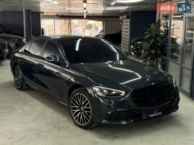 Черный Мерседес С Класс, объемом двигателя 3.98 л и пробегом 91 тыс. км за 93500 $, фото 1 на Automoto.ua