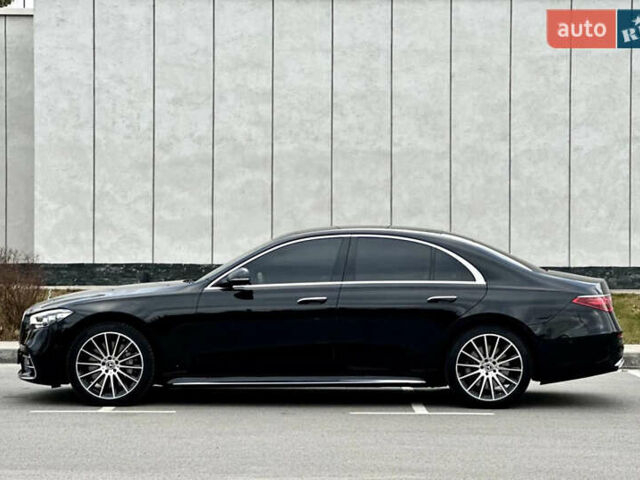 Чорний Мерседес С Клас, об'ємом двигуна 3.5 л та пробігом 81 тис. км за 99000 $, фото 1 на Automoto.ua