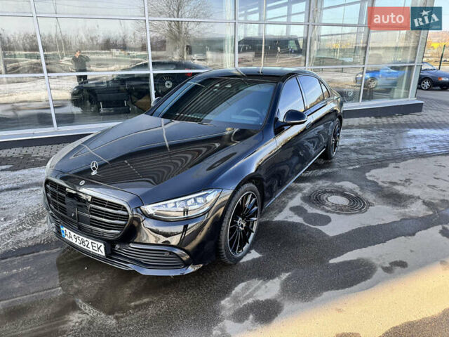 Чорний Мерседес С Клас, об'ємом двигуна 2.93 л та пробігом 61 тис. км за 85500 $, фото 1 на Automoto.ua