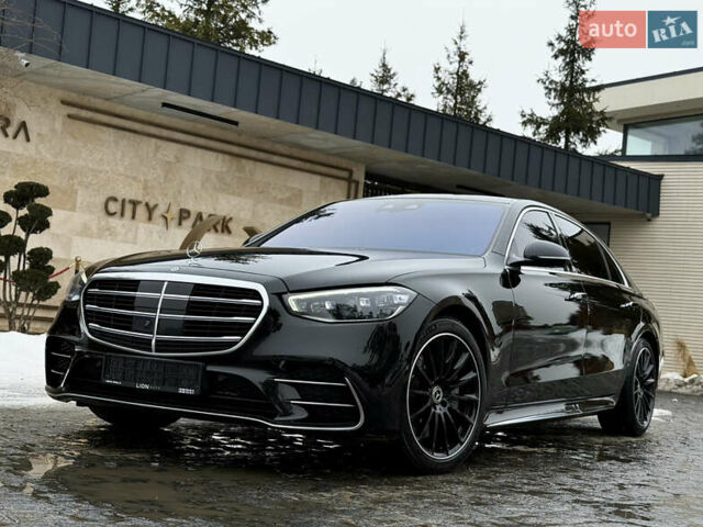 Чорний Мерседес С Клас, об'ємом двигуна 3.98 л та пробігом 69 тис. км за 129900 $, фото 1 на Automoto.ua