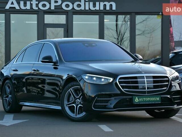 Черный Мерседес С Класс, объемом двигателя 3 л и пробегом 110 тыс. км за 94999 $, фото 1 на Automoto.ua