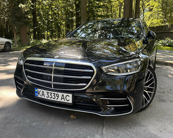 Черный Мерседес С Класс, объемом двигателя 2.93 л и пробегом 92 тыс. км за 110000 $, фото 1 на Automoto.ua