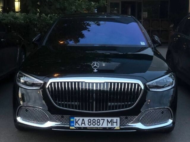 Чорний Мерседес С Клас, об'ємом двигуна 3.98 л та пробігом 73 тис. км за 120000 $, фото 1 на Automoto.ua