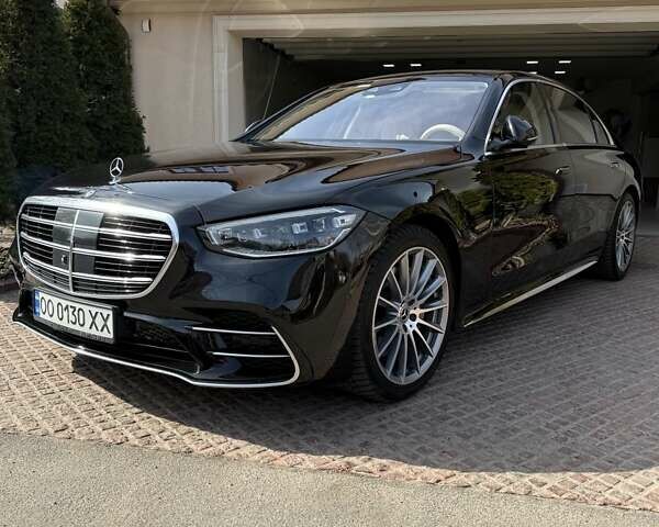 Черный Мерседес С Класс, объемом двигателя 2.93 л и пробегом 137 тыс. км за 92000 $, фото 1 на Automoto.ua