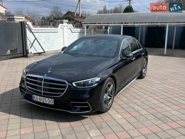 Черный Мерседес С Класс, объемом двигателя 3 л и пробегом 65 тыс. км за 115000 $, фото 1 на Automoto.ua