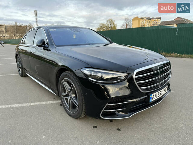Чорний Мерседес С Клас, об'ємом двигуна 3 л та пробігом 40 тис. км за 109000 $, фото 1 на Automoto.ua