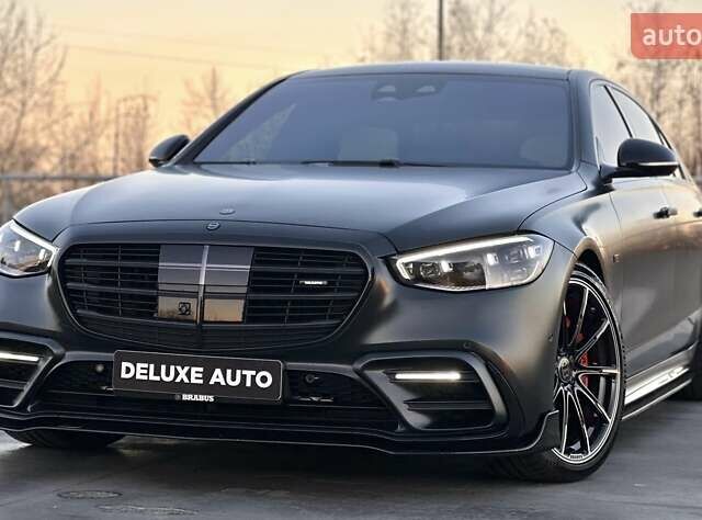 Черный Мерседес С Класс, объемом двигателя 3.98 л и пробегом 25 тыс. км за 180000 $, фото 1 на Automoto.ua