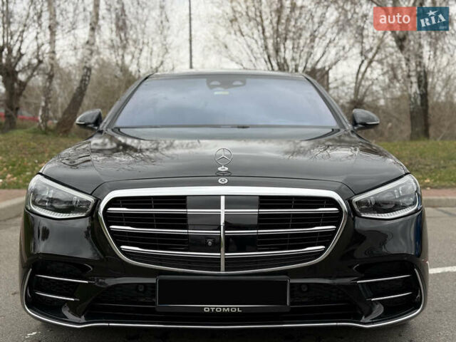 Черный Мерседес С Класс, объемом двигателя 3.98 л и пробегом 46 тыс. км за 149900 $, фото 1 на Automoto.ua