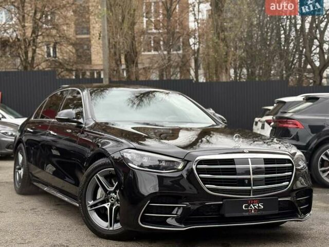 Черный Мерседес С Класс, объемом двигателя 2.93 л и пробегом 72 тыс. км за 96000 $, фото 1 на Automoto.ua
