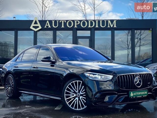 Черный Мерседес С Класс, объемом двигателя 3.98 л и пробегом 62 тыс. км за 92000 $, фото 1 на Automoto.ua