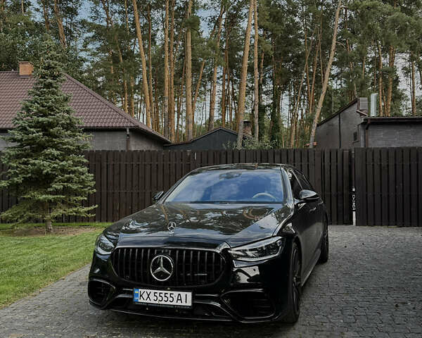 Черный Мерседес С Класс, объемом двигателя 3.98 л и пробегом 64 тыс. км за 156500 $, фото 1 на Automoto.ua