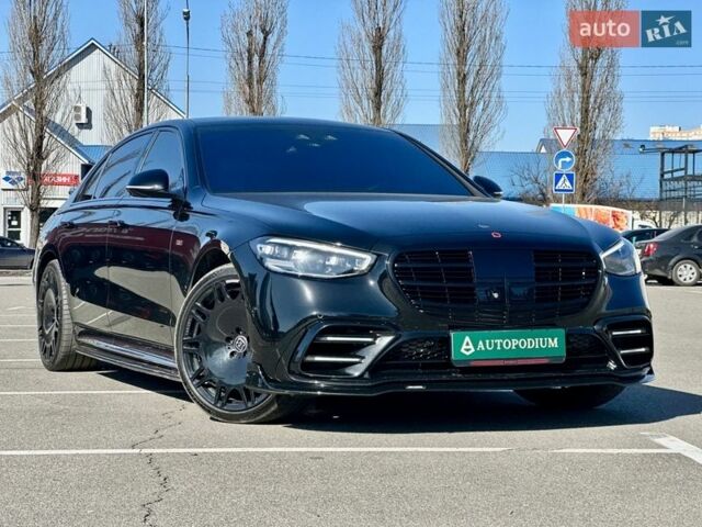 Чорний Мерседес С Клас, об'ємом двигуна 3 л та пробігом 56 тис. км за 129999 $, фото 1 на Automoto.ua