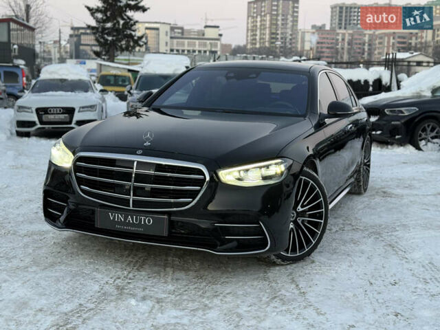 Чорний Мерседес С Клас, об'ємом двигуна 3.98 л та пробігом 32 тис. км за 155500 $, фото 1 на Automoto.ua