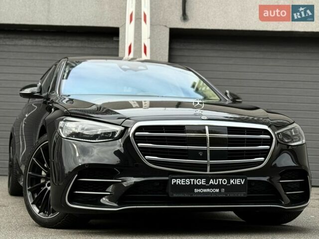 Черный Мерседес С Класс, объемом двигателя 3.98 л и пробегом 61 тыс. км за 165000 $, фото 1 на Automoto.ua