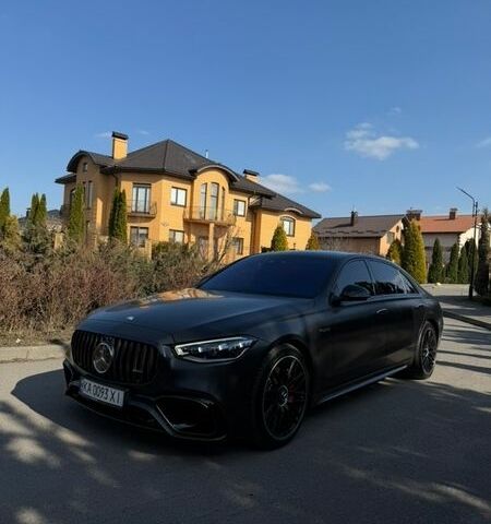 Чорний Мерседес С Клас, об'ємом двигуна 3.98 л та пробігом 4 тис. км за 240000 $, фото 1 на Automoto.ua