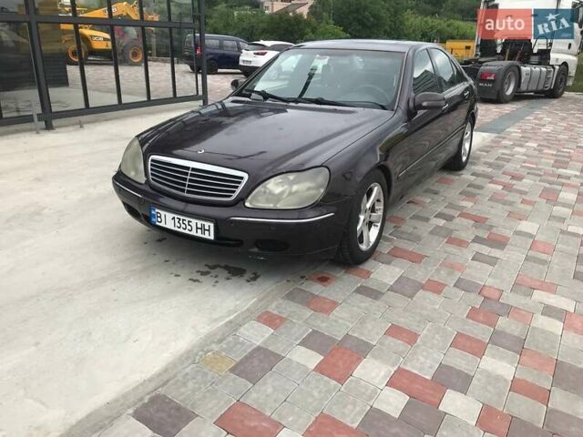 Фиолетовый Мерседес С Класс, объемом двигателя 3.2 л и пробегом 370 тыс. км за 4800 $, фото 1 на Automoto.ua