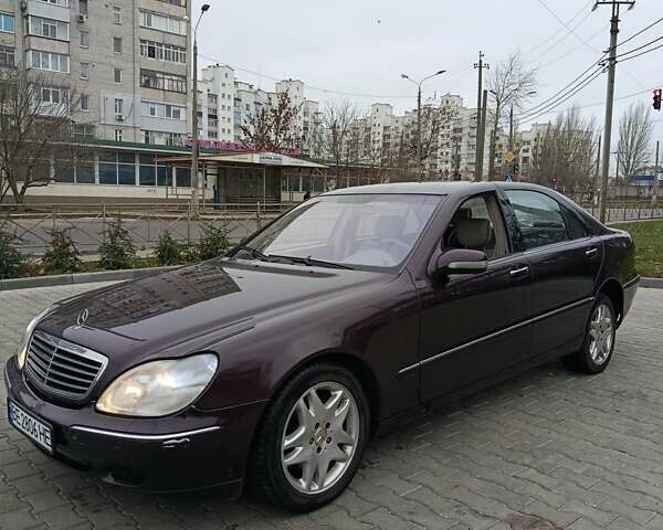 Фіолетовий Мерседес С Клас, об'ємом двигуна 4 л та пробігом 200 тис. км за 5000 $, фото 1 на Automoto.ua